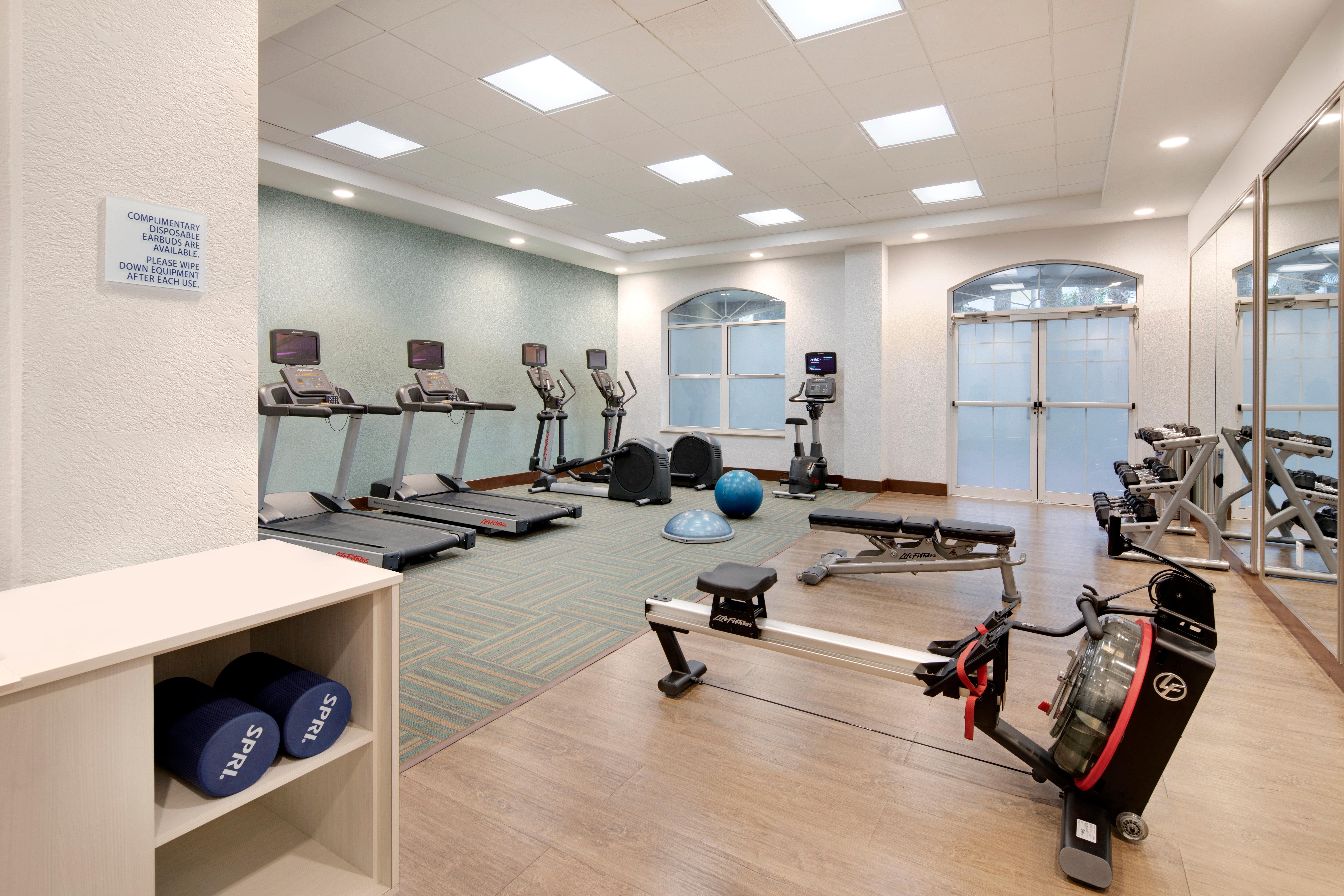 Holiday Inn Express & Suites S Lake Buena Vista By Ihg Кіссіммі Екстер'єр фото
