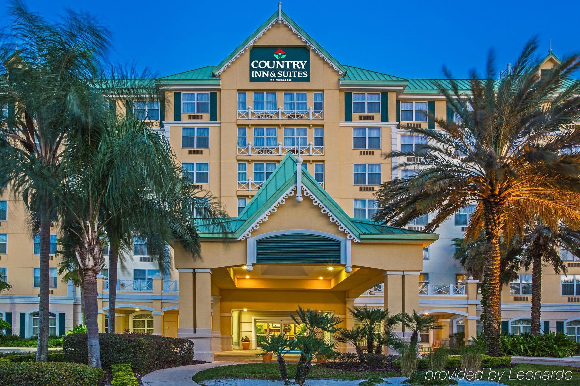 Holiday Inn Express & Suites S Lake Buena Vista By Ihg Кіссіммі Екстер'єр фото